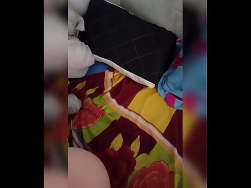 ❤️ O la'u uo e nofo na o ia i le fale ona o lana tane e alu i tafaoga ma ou te faaaogaina le avanoa e fufui ai ma faatumu lana asini i le susu. ❤❌ Na'o le porn ❌️❤